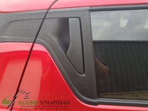 Używane Uchwyt drzwi prawych tylnych wersja 4-drzwiowa Suzuki Swift (ZC/ZD) 1.0 Booster Jet Turbo 12V Cena € 70,00 Procedura marży oferowane przez Kleine Staarman B.V. Autodemontage