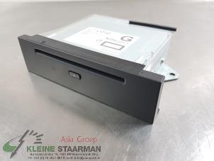 Używane Odtwarzacz CD Mazda MX-5 (ND) 2.0 SkyActiv G-184 16V Cena € 250,00 Procedura marży oferowane przez Kleine Staarman B.V. Autodemontage