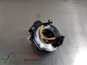 Używane Przewód spiralny poduszki powietrznej Suzuki Swift (ZA/ZC/ZD) 1.6 Sport VVT 16V Cena € 75,00 Procedura marży oferowane przez Kleine Staarman B.V. Autodemontage