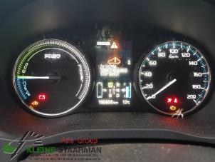 Używane Tablica rozdzielcza Mitsubishi Outlander (GF/GG) 2.0 16V PHEV 4x4 Cena € 181,50 Z VAT oferowane przez Kleine Staarman B.V. Autodemontage