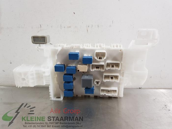 Säkringsbox från en Suzuki SX4 S-Cross (JY) 1.4 Booster Jet Turbo 16V 2018