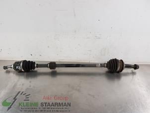 Begagnade Drivaxel, höger fram Toyota Yaris III (P13) 1.5 16V Dual VVT-iE Pris € 90,00 Marginaltabell erbjuds av Kleine Staarman B.V. Autodemontage