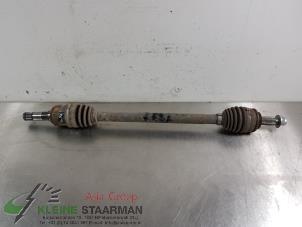 Begagnade Drivaxel, höger bak Mazda MX-5 (ND) 1.5 Skyactiv G-131 16V Pris € 65,00 Marginaltabell erbjuds av Kleine Staarman B.V. Autodemontage