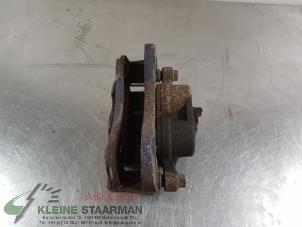 Używane Zacisk hamulcowy lewy przód Mitsubishi Outlander (GF/GG) 2.0 16V PHEV 4x4 Cena € 60,50 Z VAT oferowane przez Kleine Staarman B.V. Autodemontage