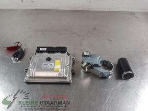 Używane Stacyjka + sterownik Hyundai i30 Wagon (PDEF5) 1.4 T-GDI 16V Cena € 250,00 Procedura marży oferowane przez Kleine Staarman B.V. Autodemontage