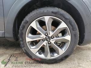 Begagnade Hjuluppsättning + däck Kia Stonic (YB) 1.0i T-GDi 12V Pris € 500,00 Marginaltabell erbjuds av Kleine Staarman B.V. Autodemontage