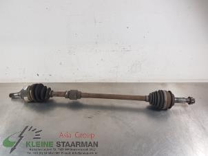 Używane Os napedowa prawy przód Toyota Verso S 1.33 16V Dual VVT-I Cena € 60,00 Procedura marży oferowane przez Kleine Staarman B.V. Autodemontage