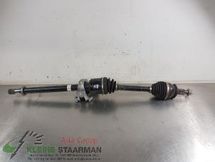 Begagnade Drivaxel, höger fram Mazda CX-5 II (KF) 2.2 SkyActiv-D 150 16V 2WD Pris € 90,00 Marginaltabell erbjuds av Kleine Staarman B.V. Autodemontage