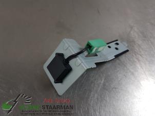 Gebruikte GPS Antenne Mazda CX-5 II (KF) 2.2 SkyActiv-D 150 16V 2WD Prijs € 75,00 Margeregeling aangeboden door Kleine Staarman B.V. Autodemontage