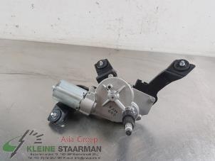 Gebruikte Ruitenwissermotor achter Hyundai i10 (B5) 1.2 16V Prijs € 62,50 Margeregeling aangeboden door Kleine Staarman B.V. Autodemontage