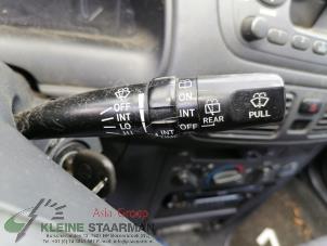 Używane Przelacznik wycieraczki Toyota Corolla (EB/WZ/CD) 1.6 16V VVT-i Cena na żądanie oferowane przez Kleine Staarman B.V. Autodemontage