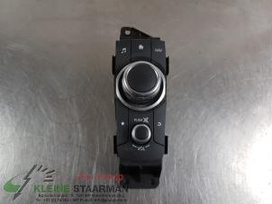 Begagnade Navigeringskontrollpanel Mazda MX-5 (ND) 2.0 SkyActiv G-160 RF 16V Pris € 125,00 Marginaltabell erbjuds av Kleine Staarman B.V. Autodemontage
