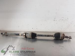 Używane Os napedowa prawy przód Mazda 3 (BM/BN) 2.0 SkyActiv-G 120 16V Cena € 90,00 Procedura marży oferowane przez Kleine Staarman B.V. Autodemontage