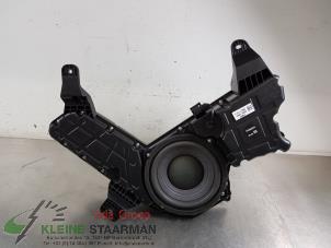 Używane Subwoofer Hyundai Kona (OS) 1.6 GDi Hybrid 16V Cena € 250,00 Procedura marży oferowane przez Kleine Staarman B.V. Autodemontage
