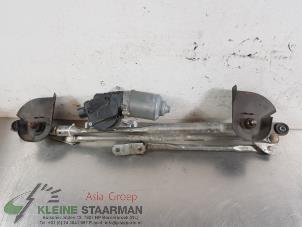 Begagnade Torkarmotor + mekanism Mitsubishi Outlander (GF/GG) 2.0 16V PHEV 4x4 Pris € 99,83 Inklusive moms erbjuds av Kleine Staarman B.V. Autodemontage