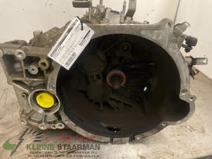 Używane Skrzynia biegów Mitsubishi Outlander (GF/GG) 2.2 DI-D 16V Clear Tec 4x4 Cena € 315,00 Procedura marży oferowane przez Kleine Staarman B.V. Autodemontage