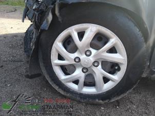 Begagnade Hjul Hyundai i10 (B5) 1.2 16V Pris € 42,50 Marginaltabell erbjuds av Kleine Staarman B.V. Autodemontage