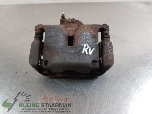 Używane Zacisk hamulcowy prawy przód Mazda 3 (BM/BN) 2.0 SkyActiv-G 120 16V Cena € 50,00 Procedura marży oferowane przez Kleine Staarman B.V. Autodemontage