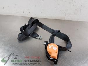 Gebruikte Veiligheidsgordel rechts-achter Mazda CX-5 I (KE,GH) 2.0 SkyActiv-G 16V 2WD Prijs € 42,50 Margeregeling aangeboden door Kleine Staarman B.V. Autodemontage