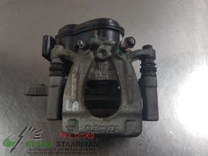 Gebruikte Remklauw (Tang) links-achter Nissan X-Trail (T32) 1.6 DIG-T 16V Prijs € 70,00 Margeregeling aangeboden door Kleine Staarman B.V. Autodemontage