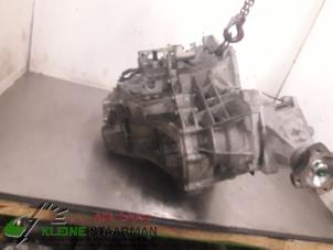 Begagnade Växellåda Nissan X-Trail (T31) 2.0 16V XE,SE,LE 4x4 Pris € 400,00 Marginaltabell erbjuds av Kleine Staarman B.V. Autodemontage