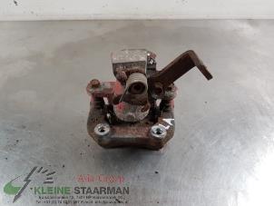 Używane Zacisk hamulcowy lewy tyl Suzuki Swift (ZA/ZC/ZD) 1.6 Sport VVT 16V Cena € 50,00 Procedura marży oferowane przez Kleine Staarman B.V. Autodemontage