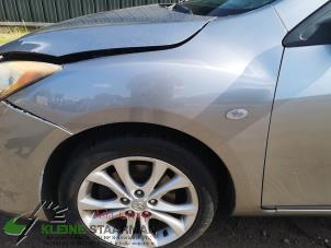 Używane Ekran lewy przód Mazda 3 Sport (BL14/BLA4/BLB4) 2.0i MZR DISI 16V Cena € 100,00 Procedura marży oferowane przez Kleine Staarman B.V. Autodemontage