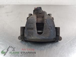 Używane Zacisk hamulcowy prawy przód Mazda 3 Sport (BL14/BLA4/BLB4) 2.0i MZR DISI 16V Cena € 50,00 Procedura marży oferowane przez Kleine Staarman B.V. Autodemontage
