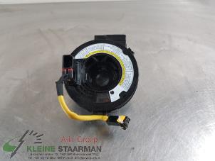 Używane Przewód spiralny poduszki powietrznej Suzuki Swift (ZA/ZC/ZD) 1.6 Sport VVT 16V Cena € 75,00 Procedura marży oferowane przez Kleine Staarman B.V. Autodemontage