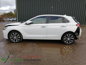 Używane Belka lewa Hyundai i30 (PDEB5/PDEBB/PDEBD/PDEBE) 1.4 T-GDI 16V Cena na żądanie oferowane przez Kleine Staarman B.V. Autodemontage