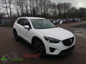 Gebruikte Carrosserie Hoek rechts-voor Mazda CX-5 I (KE,GH) 2.2 Skyactiv D 16V High Power 4WD Prijs op aanvraag aangeboden door Kleine Staarman B.V. Autodemontage