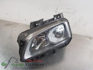 Begagnade Strålkastare, vänster Hyundai Kona (OS) 1.0 T-GDI 12V Pris € 300,00 Marginaltabell erbjuds av Kleine Staarman B.V. Autodemontage