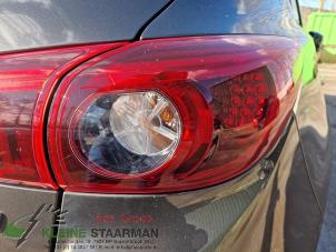 Używane Tylne swiatlo pozycyjne prawe Mazda 3 (BM/BN) 2.0 SkyActiv-G 120 16V Cena € 250,00 Procedura marży oferowane przez Kleine Staarman B.V. Autodemontage