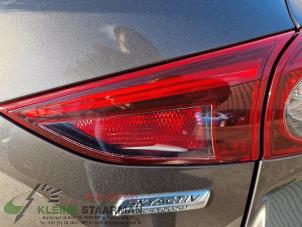 Używane Tylne swiatlo pozycyjne prawe Mazda 3 (BM/BN) 2.0 SkyActiv-G 120 16V Cena € 62,50 Procedura marży oferowane przez Kleine Staarman B.V. Autodemontage
