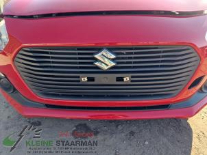 Używane Grill Suzuki Swift (ZC/ZD) 1.2 Dual Jet 16V Cena € 125,00 Procedura marży oferowane przez Kleine Staarman B.V. Autodemontage