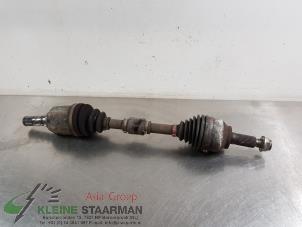 Używane Os napedowa lewy przód Mazda 5 (CR19) 2.0i 16V Cena € 65,00 Procedura marży oferowane przez Kleine Staarman B.V. Autodemontage