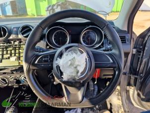 Używane Kierownica Suzuki Swift (ZC/ZD) 1.0 Booster Jet Turbo 12V Cena € 100,00 Procedura marży oferowane przez Kleine Staarman B.V. Autodemontage