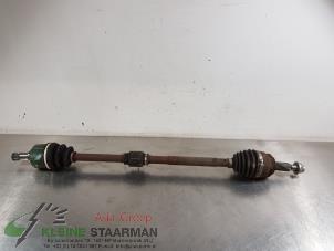 Gebruikte Aandrijfas rechts-voor Mitsubishi ASX 1.6 MIVEC 16V Prijs € 78,65 Inclusief btw aangeboden door Kleine Staarman B.V. Autodemontage