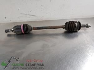 Używane Os napedowa lewy przód Suzuki Swift (ZC/ZD) 1.0 Booster Jet Turbo 12V Cena € 65,00 Procedura marży oferowane przez Kleine Staarman B.V. Autodemontage