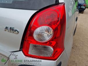 Begagnade Baklykta, höger Suzuki Alto 1.0 12V Pris € 42,50 Marginaltabell erbjuds av Kleine Staarman B.V. Autodemontage