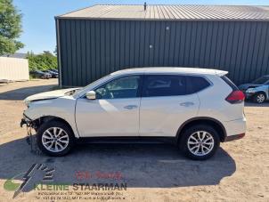 Używane Slupek srodkowy lewy Nissan X-Trail (T32) 1.6 Energy dCi Cena na żądanie oferowane przez Kleine Staarman B.V. Autodemontage
