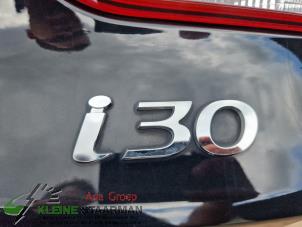 Używane Opornik nagrzewnicy Hyundai i30 (PDEB5/PDEBB/PDEBD/PDEBE) 1.4 T-GDI 16V Cena na żądanie oferowane przez Kleine Staarman B.V. Autodemontage