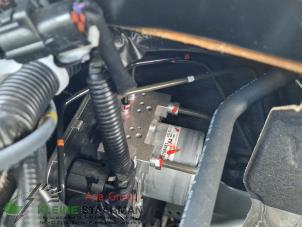 Używane Pompa ABS Mitsubishi Outlander (GF/GG) 2.4 16V PHEV 4x4 Cena € 250,00 Procedura marży oferowane przez Kleine Staarman B.V. Autodemontage