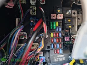 Używane Skrzynka bezpieczników Mitsubishi Outlander (GF/GG) 2.4 16V PHEV 4x4 Cena € 302,50 Z VAT oferowane przez Kleine Staarman B.V. Autodemontage