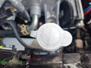 Używane Zbiornik rozprezny Mitsubishi Outlander (GF/GG) 2.4 16V PHEV 4x4 Cena na żądanie oferowane przez Kleine Staarman B.V. Autodemontage