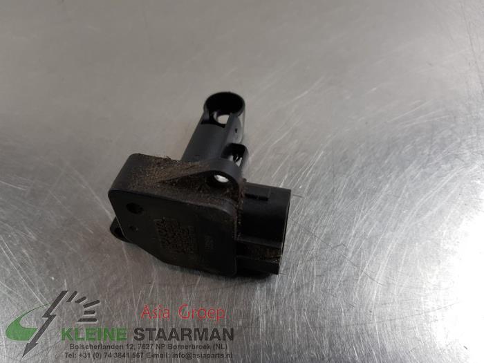 Miernik ilosci powietrza z Toyota Yaris Verso (P2) 1.3 16V 2002