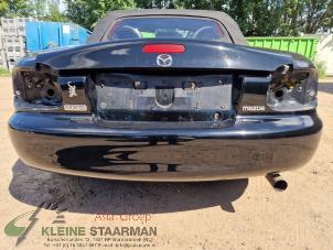Gebruikte Achterbumper Mazda MX-5 (NB18/35/8C) 1.6i 16V Prijs op aanvraag aangeboden door Kleine Staarman B.V. Autodemontage