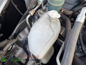 Używane Zbiornik rozprezny Mitsubishi Outlander (CW) 2.0 16V 4x2 Cena na żądanie oferowane przez Kleine Staarman B.V. Autodemontage