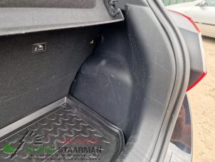 Gebruikte Kofferbakbekleding rechts Hyundai i10 1.0 12V Prijs op aanvraag aangeboden door Kleine Staarman B.V. Autodemontage