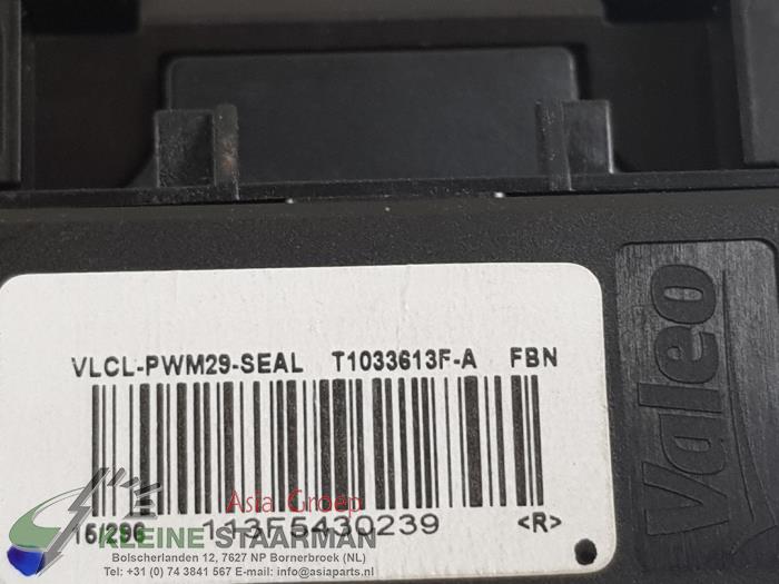 HV control module van een Mazda MX-5 (ND) 1.5 Skyactiv G-131 16V 2017